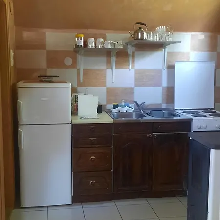 Vikendica Neven Zaovine